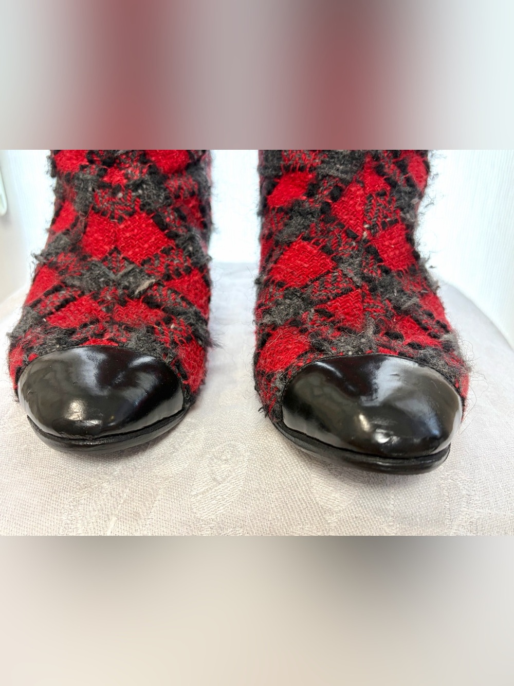 CHANEL Fall07 Karl L. Tweed Cap Toe Buckle Boots, Red/Grey/Blk Plaid, CCs,37,EUC - Picture 11 of 15
